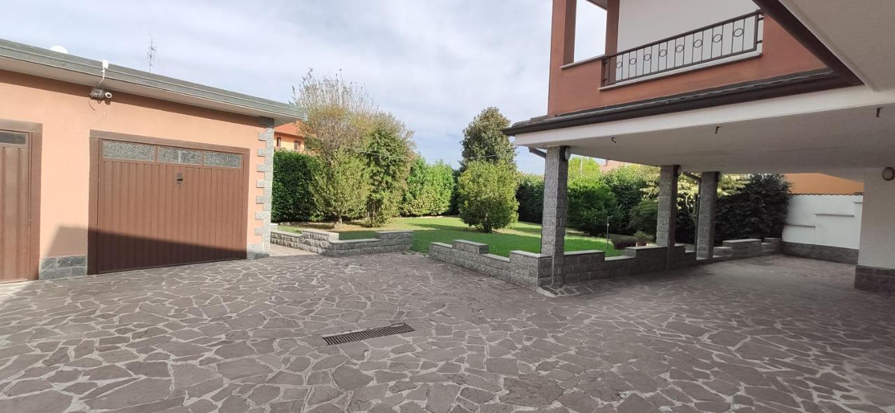 Villa Gaudi Cornegliano Laudense Exteriör bild